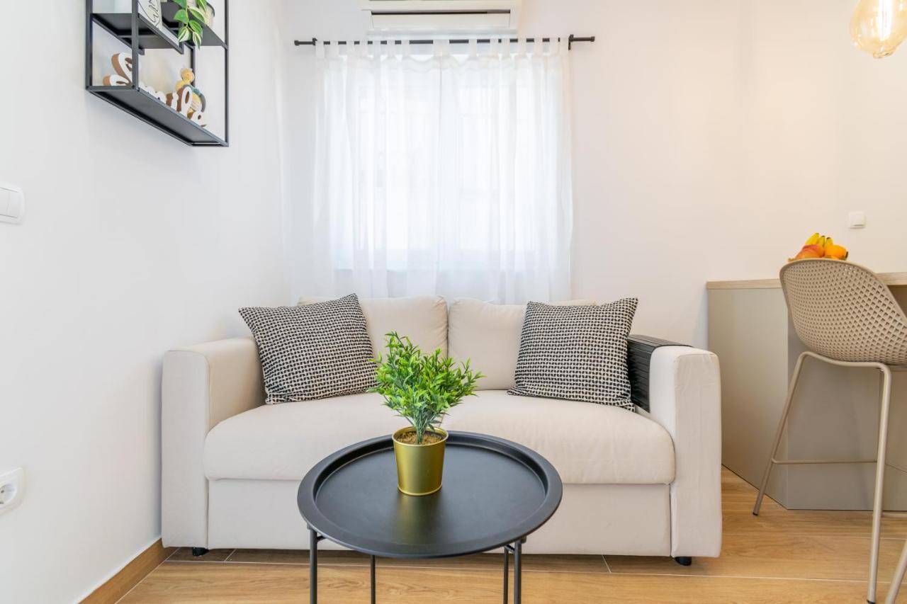 Apartmani Zora Makarska Zewnętrze zdjęcie