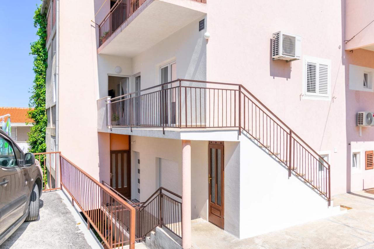 Apartmani Zora Makarska Zewnętrze zdjęcie