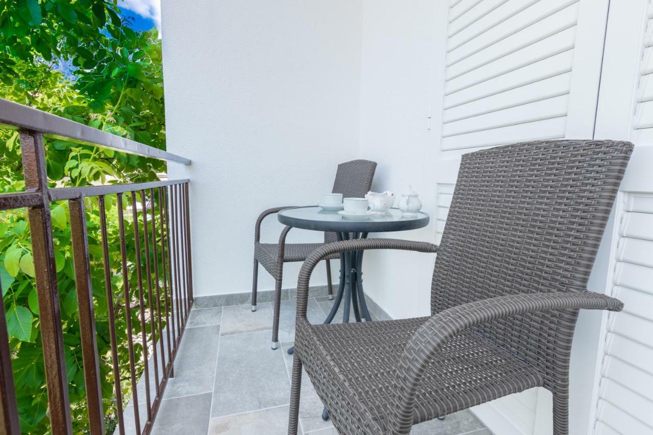 Apartmani Zora Makarska Zewnętrze zdjęcie